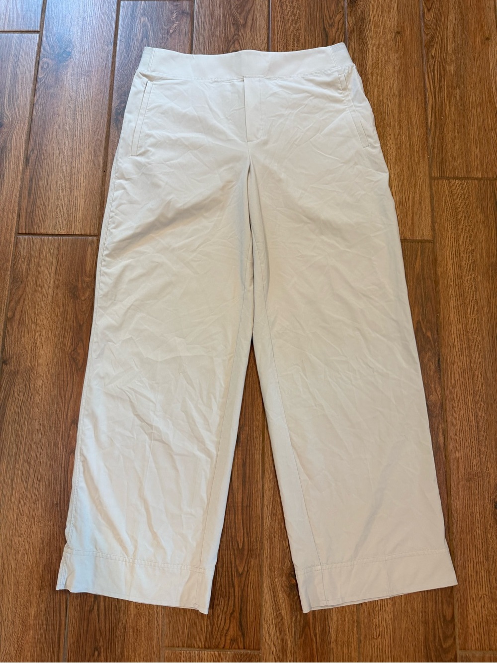 Athleta Women’s Beige Pull-On Pants Pockets Elastic Waist Wide Leg Size 12P